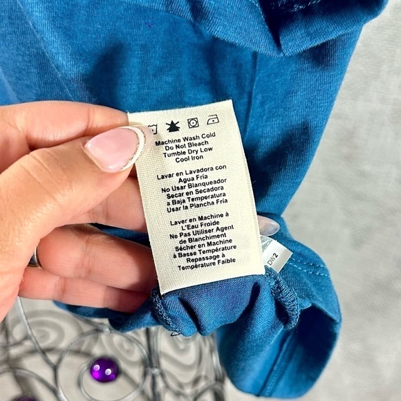 NWT UGG blue perline tee size M - Picture 10 of 10